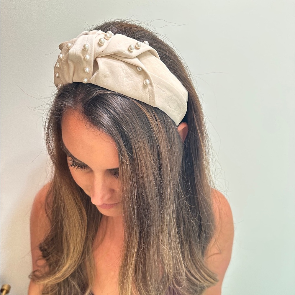 Cream Pearl & Leather Headband